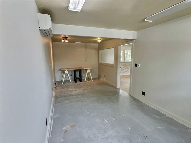 426 Van Buren, Eureka Springs, AR 72632