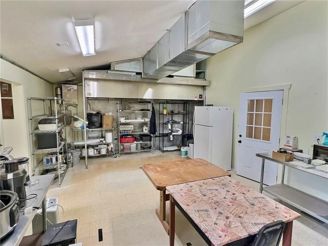 426 Van Buren, Eureka Springs, AR 72632