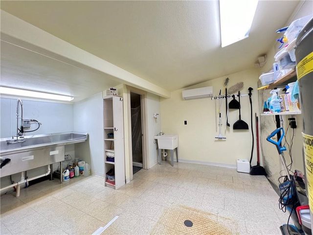 426 Van Buren, Eureka Springs, AR 72632