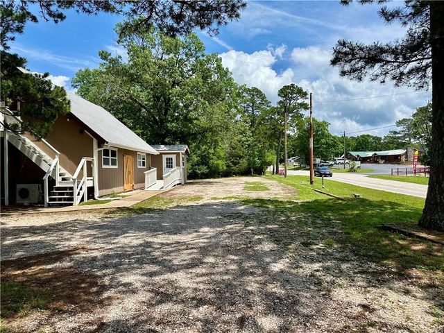 426 Van Buren, Eureka Springs, AR 72632