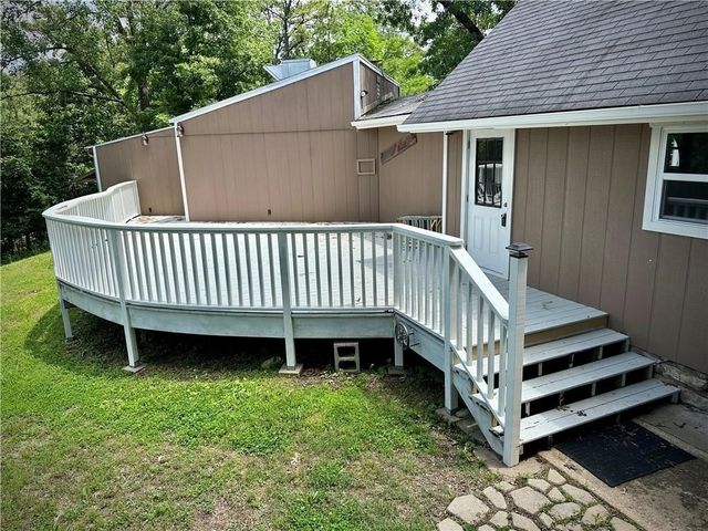 426 Van Buren, Eureka Springs, AR 72632