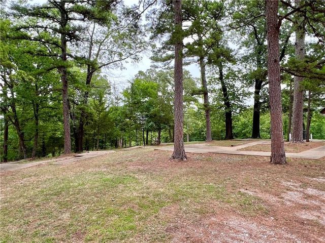 426 Van Buren, Eureka Springs, AR 72632