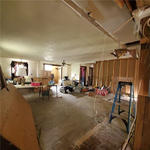 203 Rock Ave, West Mayfield, PA 15010