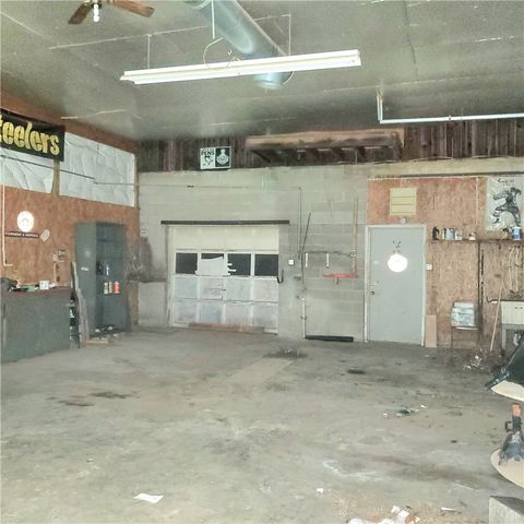 203 Rock Ave, West Mayfield, PA 15010