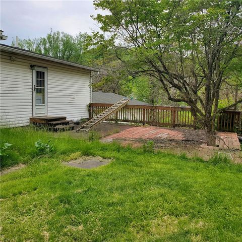 203 Rock Ave, West Mayfield, PA 15010