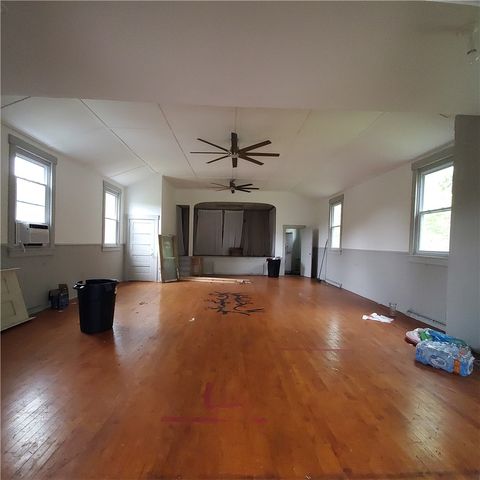 203 Rock Ave, West Mayfield, PA 15010