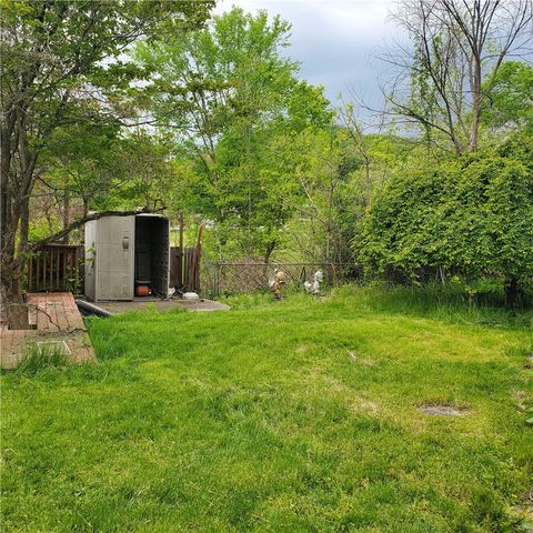 203 Rock Ave, West Mayfield, PA 15010