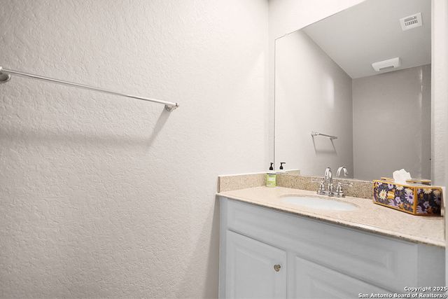 10218 Relic Oaks, San Antonio, TX 78240