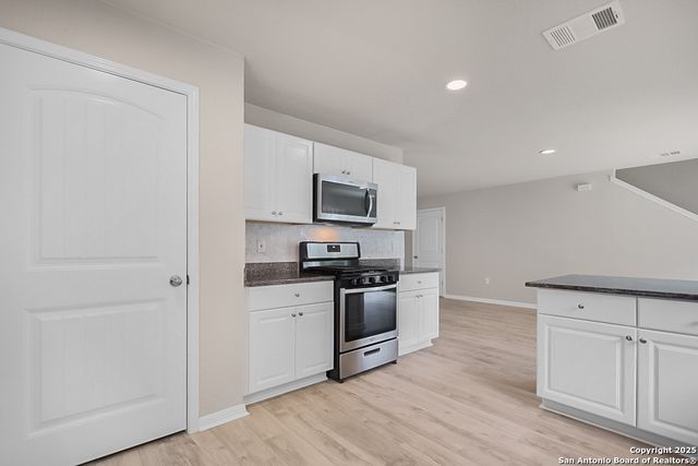 10218 Relic Oaks, San Antonio, TX 78240