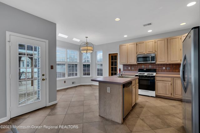 505 Buhler Avenue, Pine Beach, NJ 08741