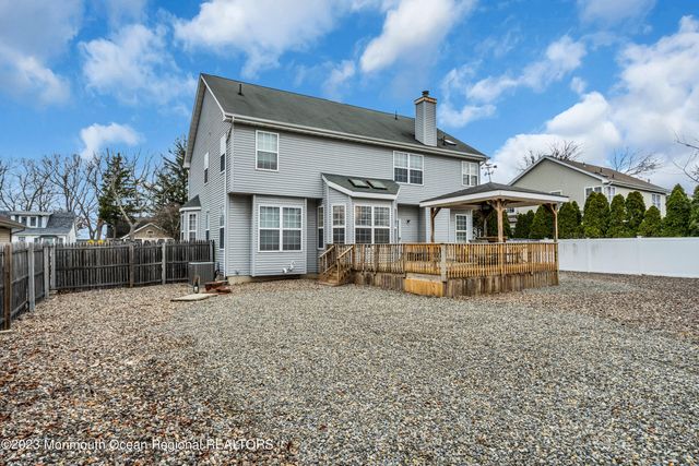505 Buhler Avenue, Pine Beach, NJ 08741