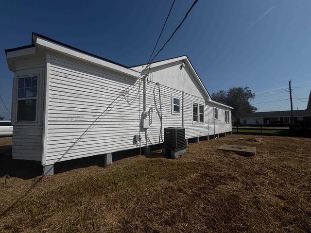 111 West 197th Street, Galliano, LA 70354