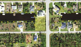 10163 &10171 HALLENDALE DRIVE, Port Charlotte, FL 33981