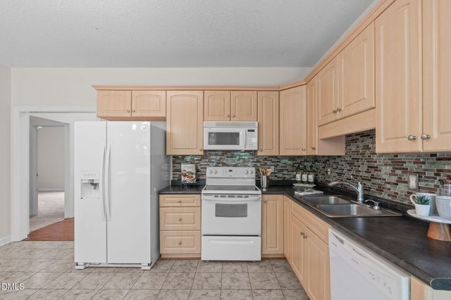 989 Whistling Wind, Sanford, NC 27332