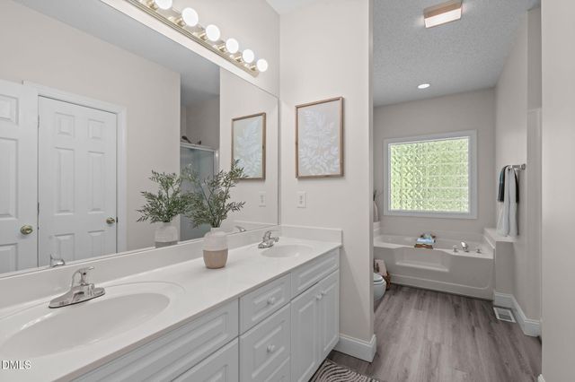 989 Whistling Wind, Sanford, NC 27332