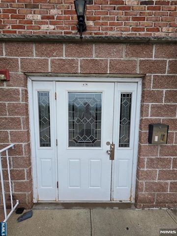 118 Bergen Boulevard 2B, Palisades Park, NJ 07650