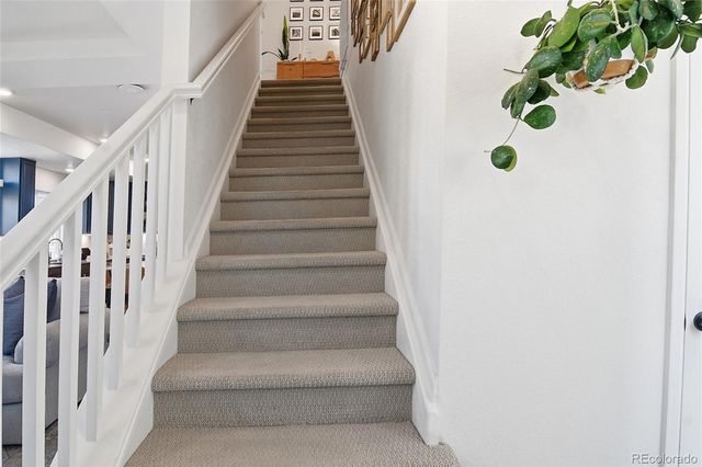 4019 N Quatar Court, Aurora, CO 80019