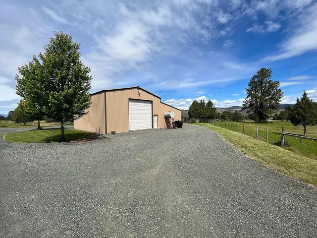 27847 Pine Creek Road, John Day, OR 97845