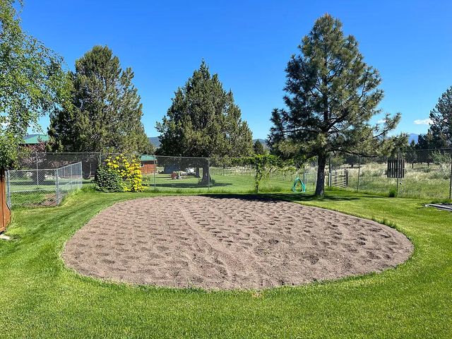 27847 Pine Creek Road, John Day, OR 97845