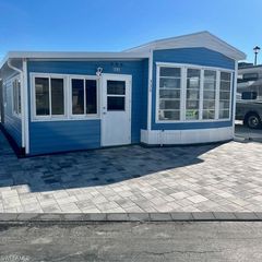 11681 Dawn Cowrie DR, Fort Myers, FL 33908