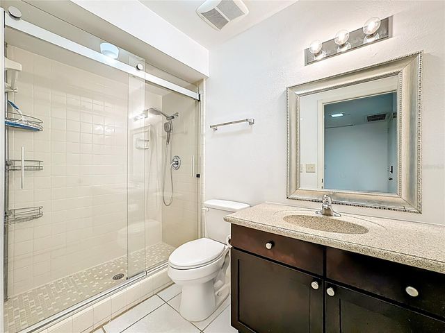 434 PALM TREE DRIVE 434, Bradenton, FL 34210