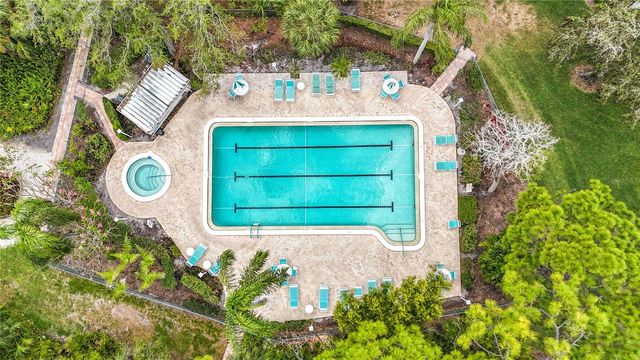 434 PALM TREE DRIVE 434, Bradenton, FL 34210