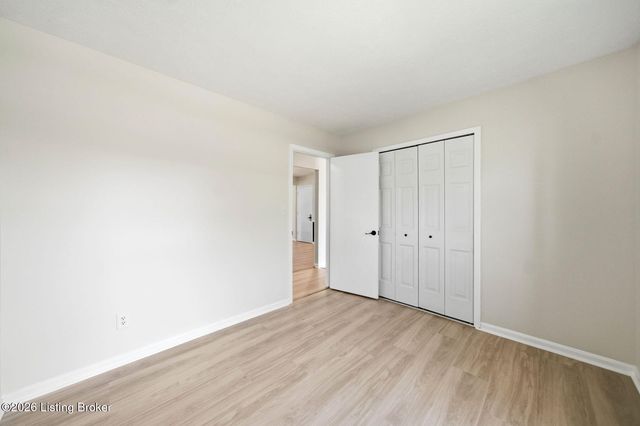 4507 Gaudet Rd, Jeffersontown, KY 40299