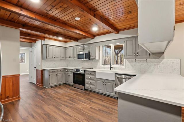 4738 Endwell Road, Gibsonville, NC 27249