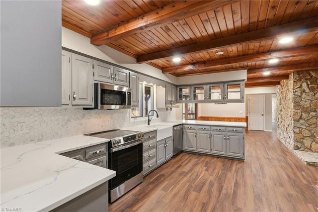 4738 Endwell Road, Gibsonville, NC 27249