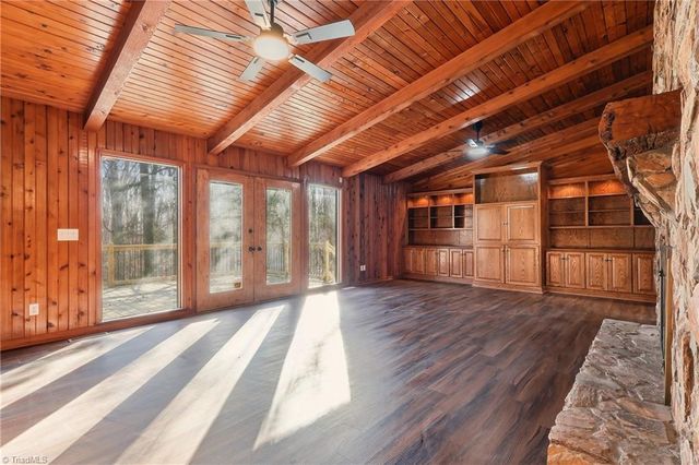 4738 Endwell Road, Gibsonville, NC 27249