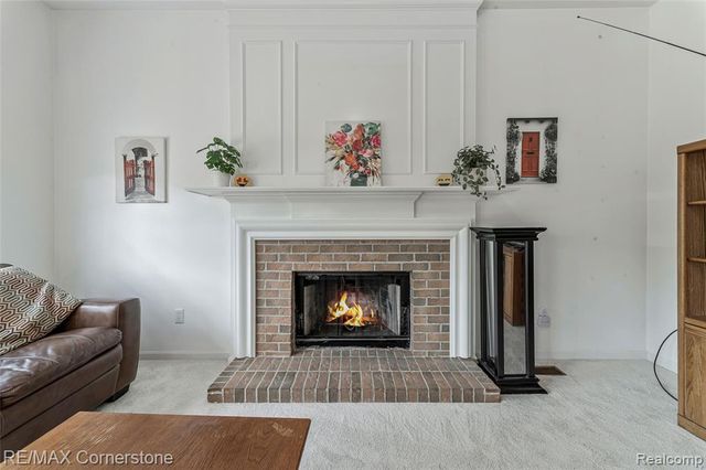 8307 Parkside Drive, Westland, MI 48185