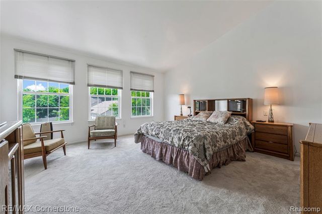 8307 Parkside Drive, Westland, MI 48185