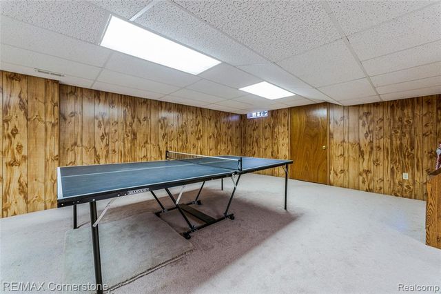8307 Parkside Drive, Westland, MI 48185