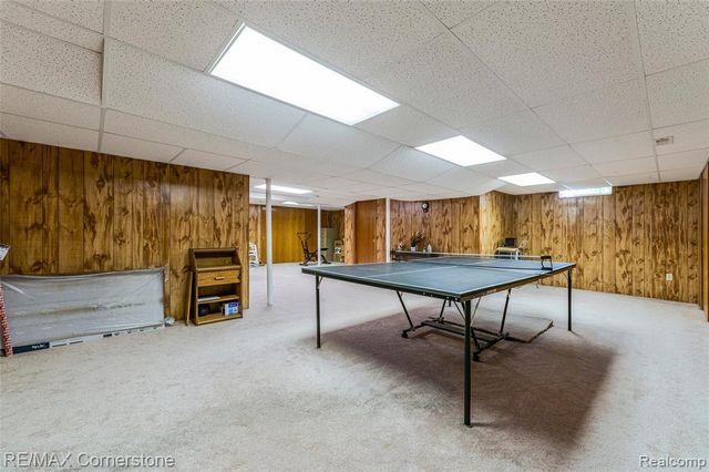 8307 Parkside Drive, Westland, MI 48185