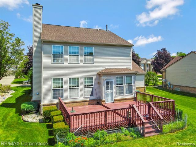 8307 Parkside Drive, Westland, MI 48185