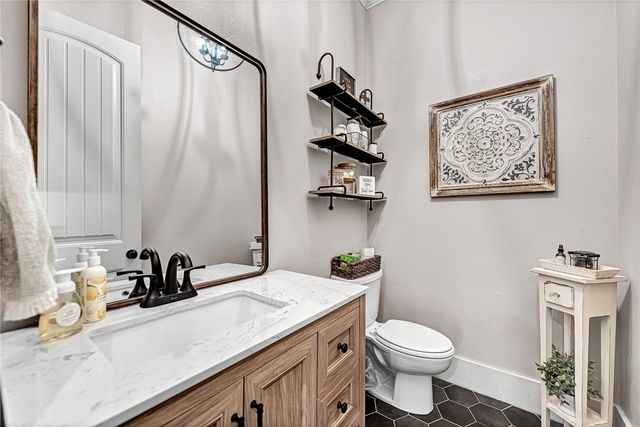 7007 W Balmoral Drive, Rogers, AR 72758