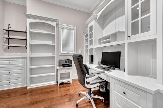 7007 W Balmoral Drive, Rogers, AR 72758