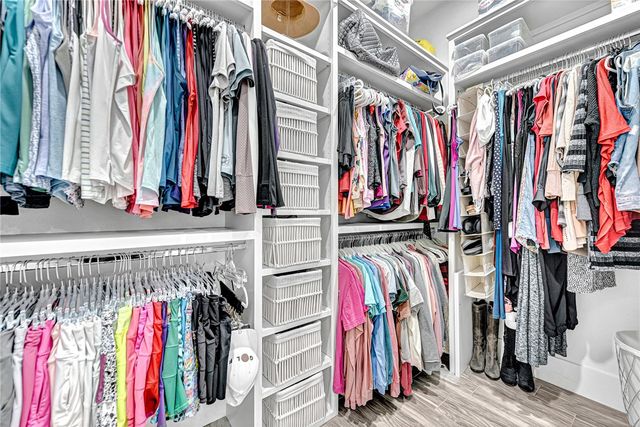 7007 W Balmoral Drive, Rogers, AR 72758