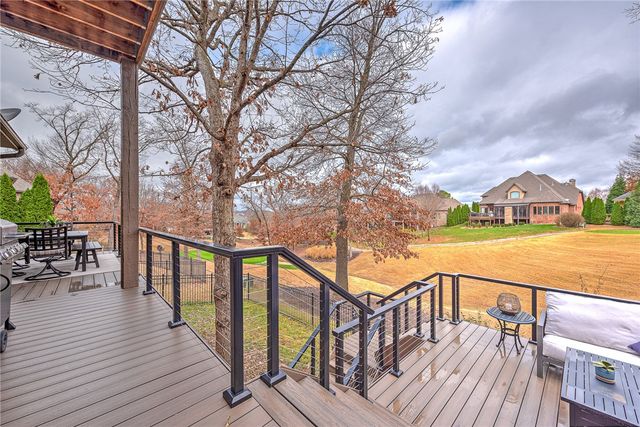 7007 W Balmoral Drive, Rogers, AR 72758