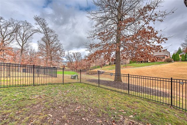 7007 W Balmoral Drive, Rogers, AR 72758