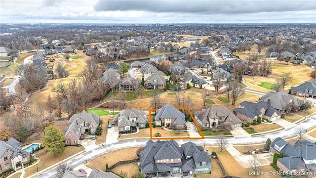 7007 W Balmoral Drive, Rogers, AR 72758