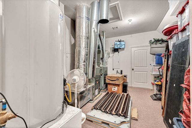 7007 W Balmoral Drive, Rogers, AR 72758