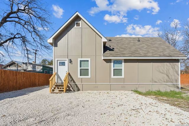 112 Hill St, San Antonio, TX 78212