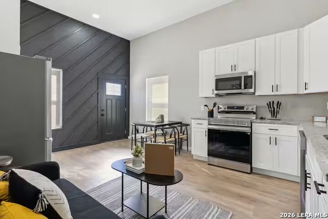 112 Hill St, San Antonio, TX 78212