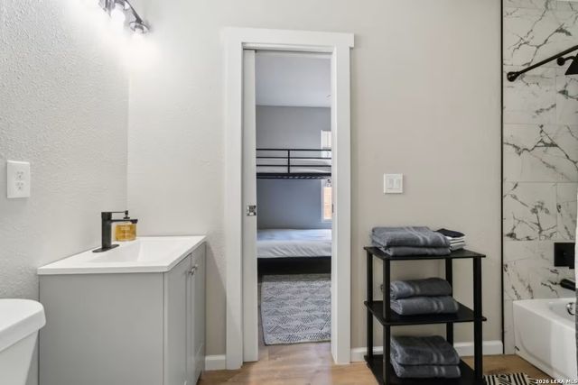 112 Hill St, San Antonio, TX 78212