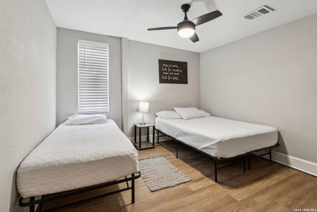 112 Hill St, San Antonio, TX 78212