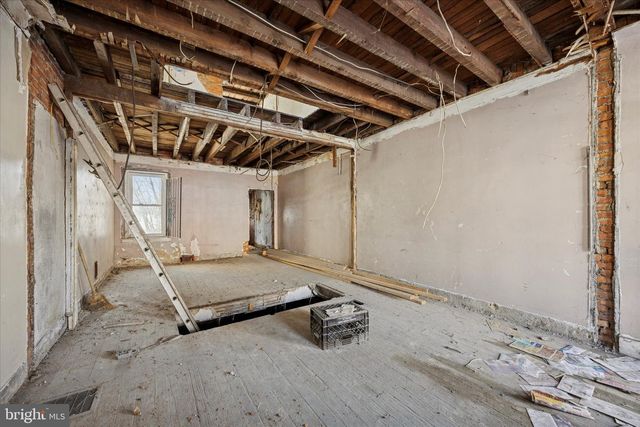 747 N 37TH ST, Philadelphia, PA 19104