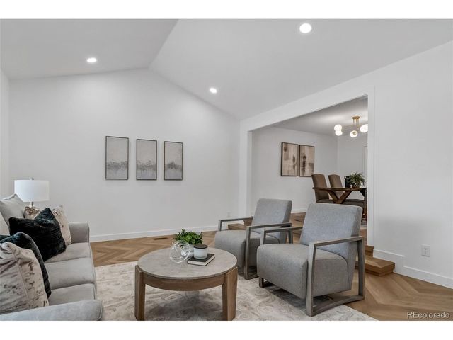4992 S Xenia St, Denver, CO 80237