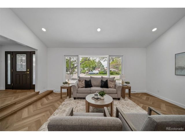 4992 S Xenia St, Denver, CO 80237