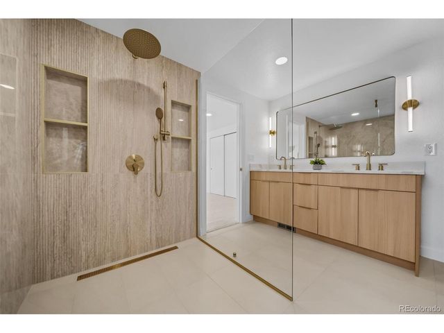 4992 S Xenia St, Denver, CO 80237